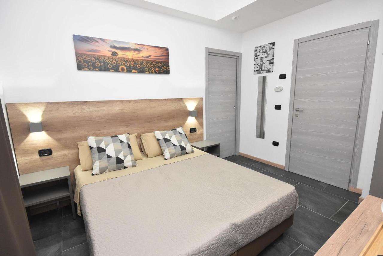 Hotel Crisvan Rimini Luaran gambar