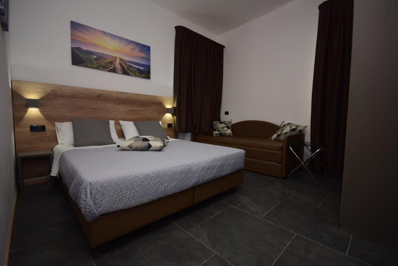 Hotel Crisvan Rimini Luaran gambar
