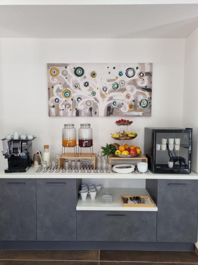 Hotel Crisvan Rimini Luaran gambar