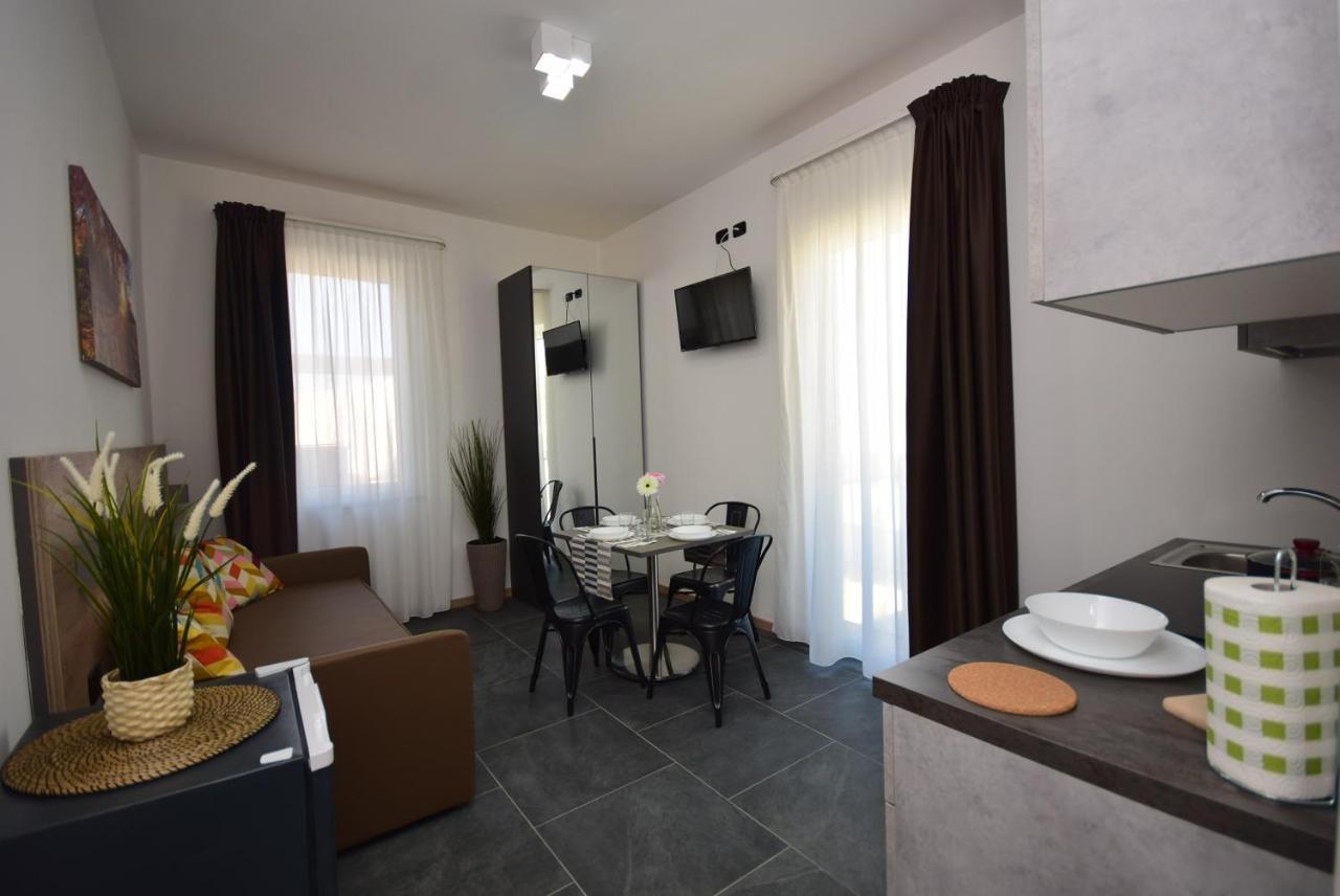 Hotel Crisvan Rimini Luaran gambar